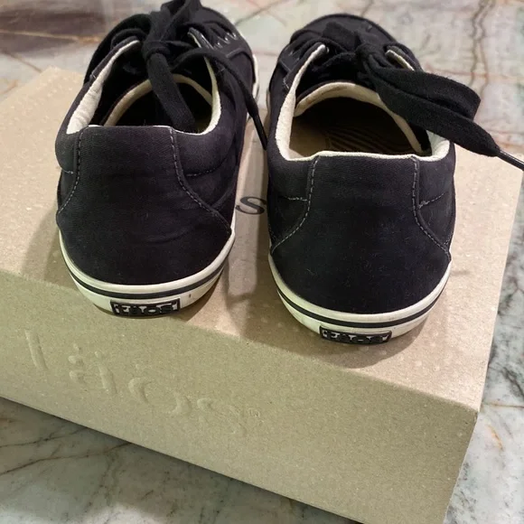 Taos women’s Moc Star sneakers - Picture 5 of 9